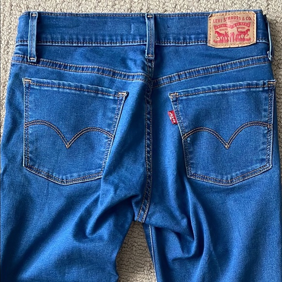 Levi’s 710 Super Skinny - Picture 2 of 2